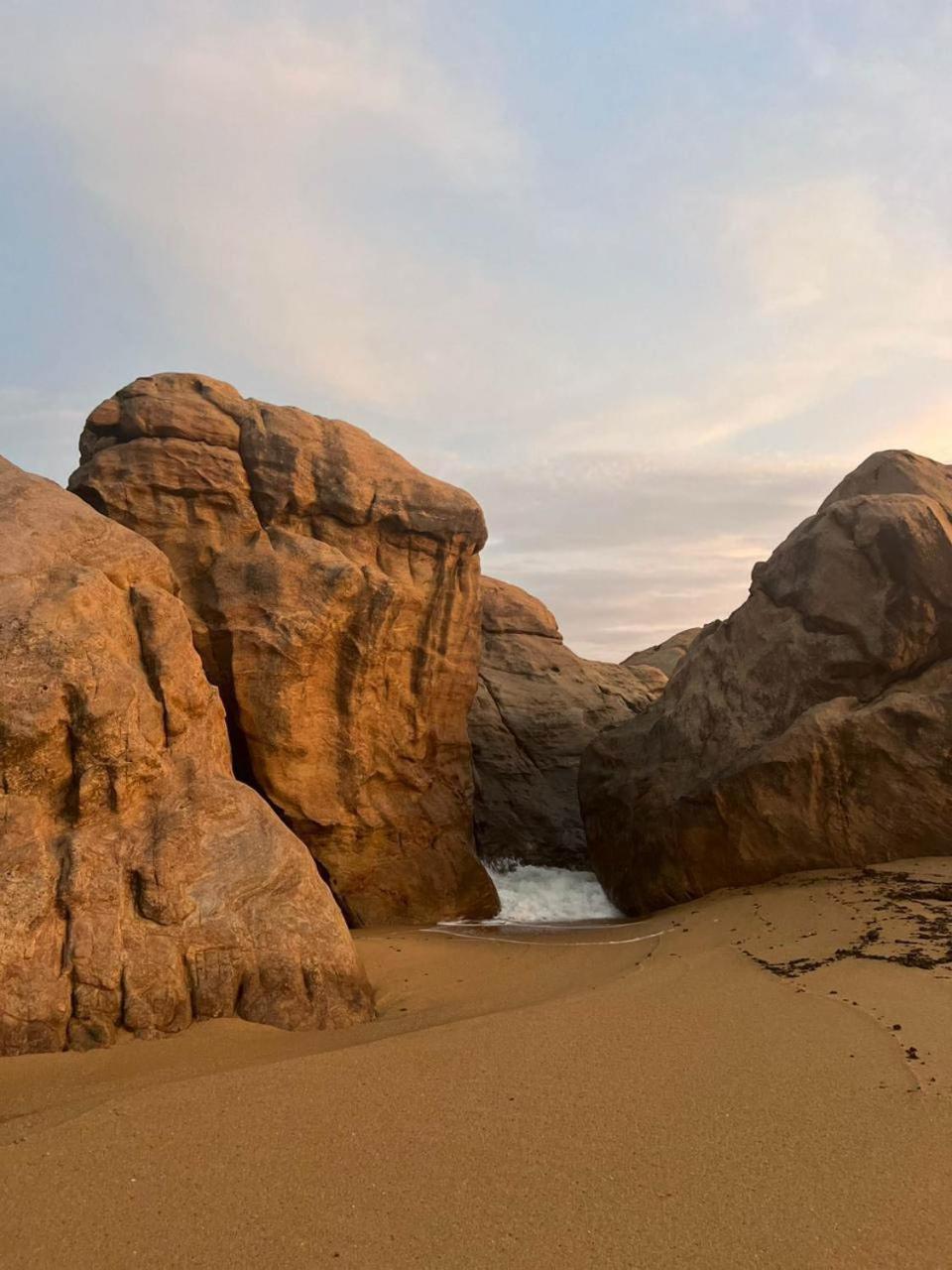 Treasure Rock Bed & Breakfast Kirinda  Dış mekan fotoğraf